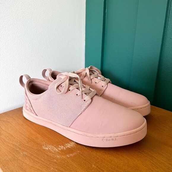 On The Roam x Jason Mamoa Soill Dirty Pink Wino Climbing Shoe - Picture 3 of 9